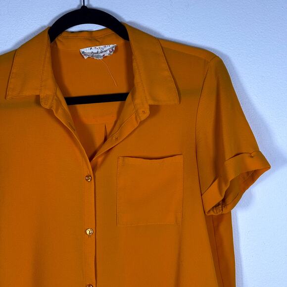 Pink Rose Orange Button Up Blouse Women's Shirt Size Small Pre-Loved - Picture 3 of 12